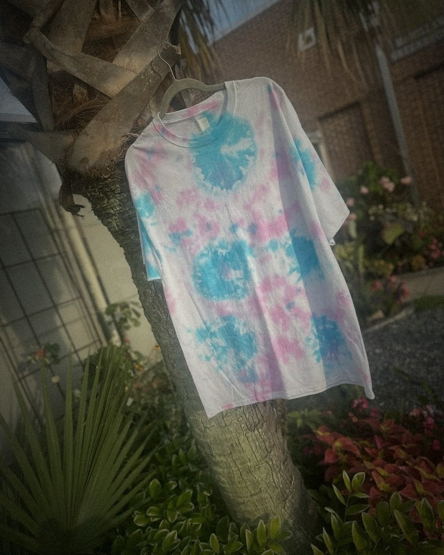 Pink and aqua tie-dye piece