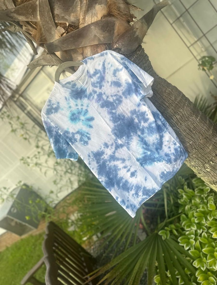 Crumple-dye indigo piece by Shera Simone